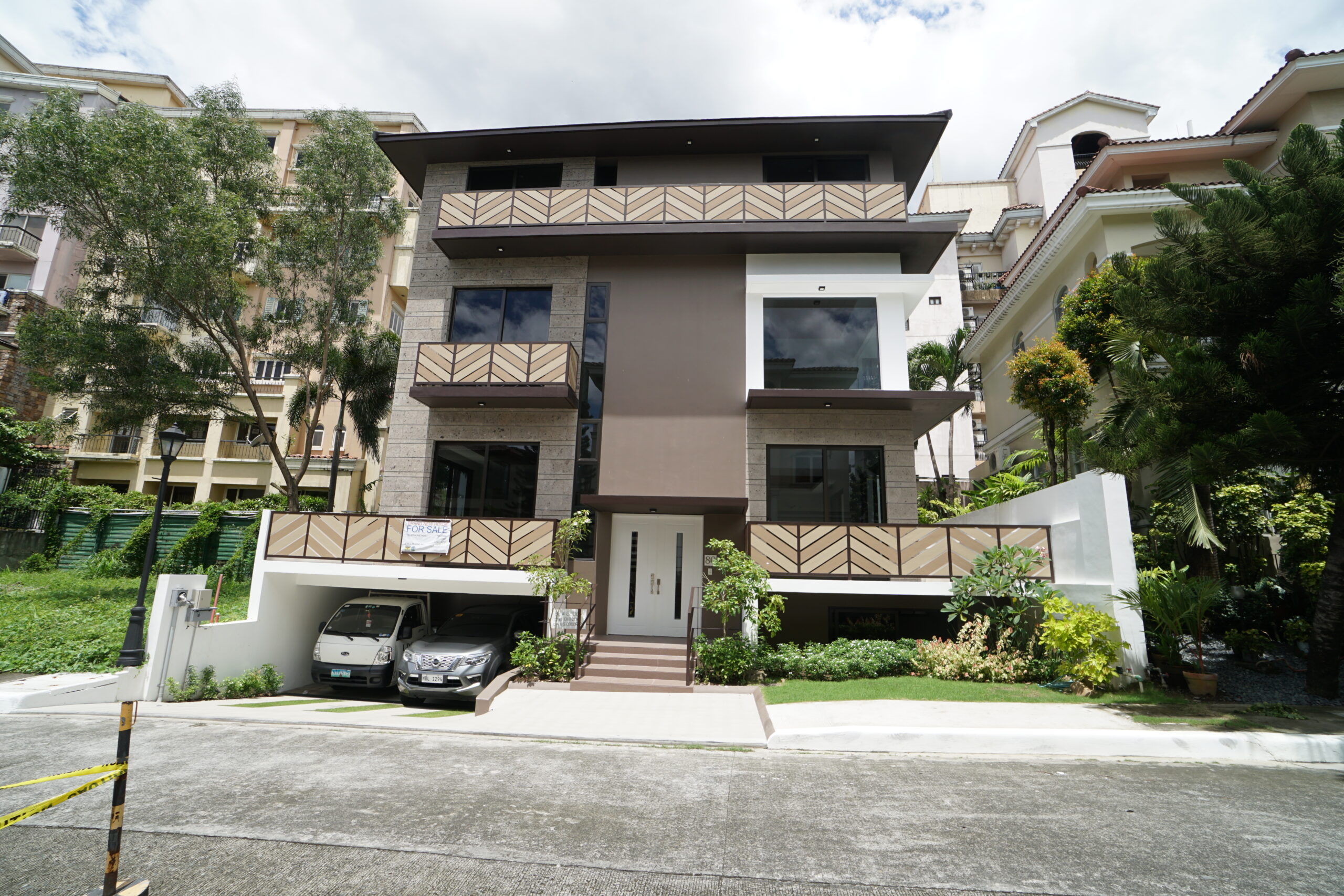 Lovely Modern House and Lot for Sale in McKinley Hill, Taguig City