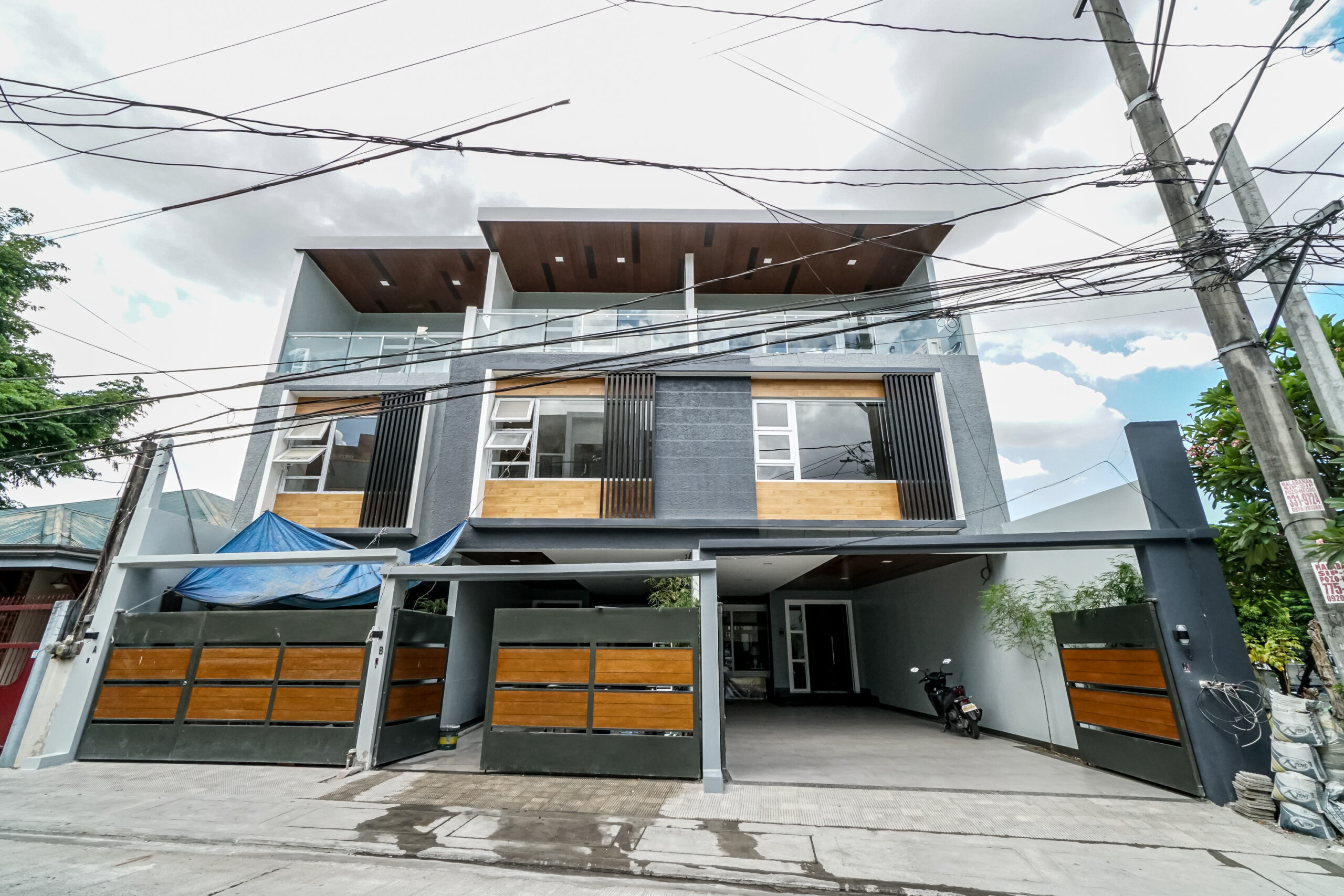 Modern Townhouse in Don Antonio heights South Subdivision, Quezon City