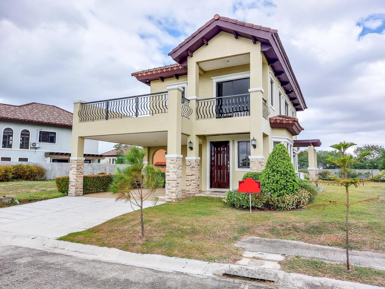 2 Storey House and Lot for Sale Located in Amore Portofino, Las Pinas City corner of Dasmarinas Cavite