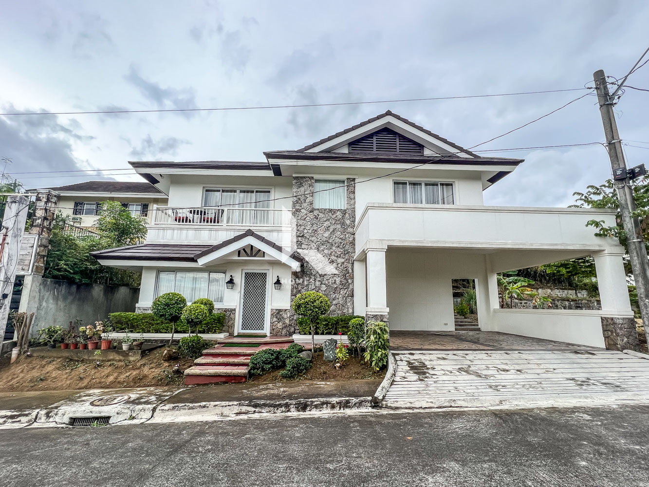 Austalian Architecture inspired Home for sale in Timberland Heights, San Mateo Rizal