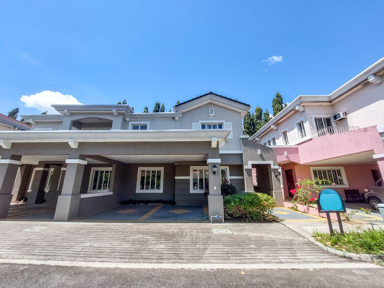 Duplex House and Lot for Sale Located in Brentville International, Biñan Laguna