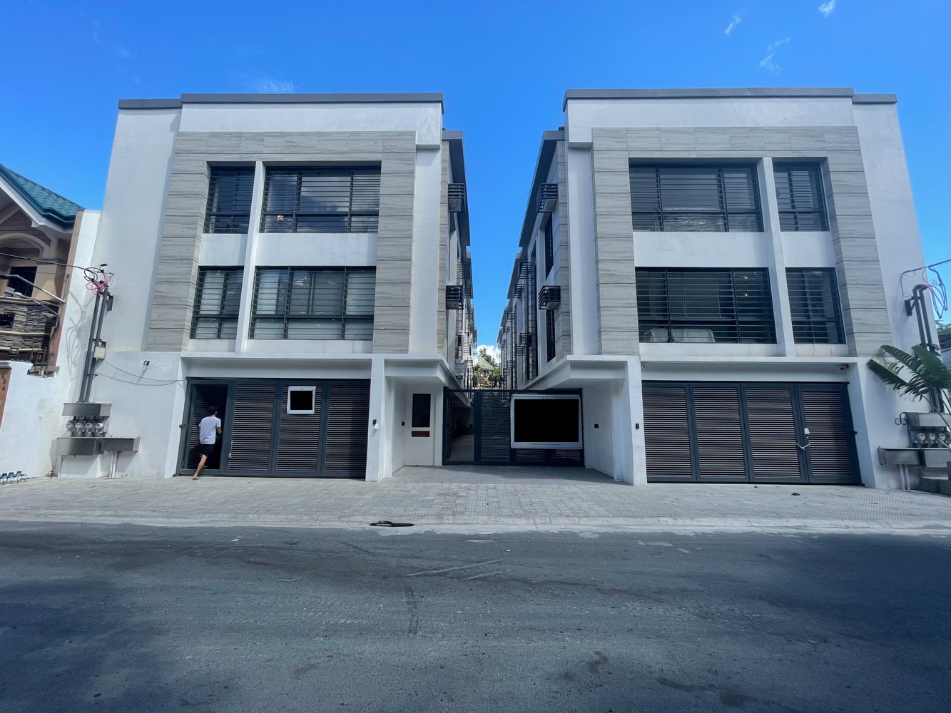 3-Storey Townhouse for sale in Tandang Sora, Quezon City