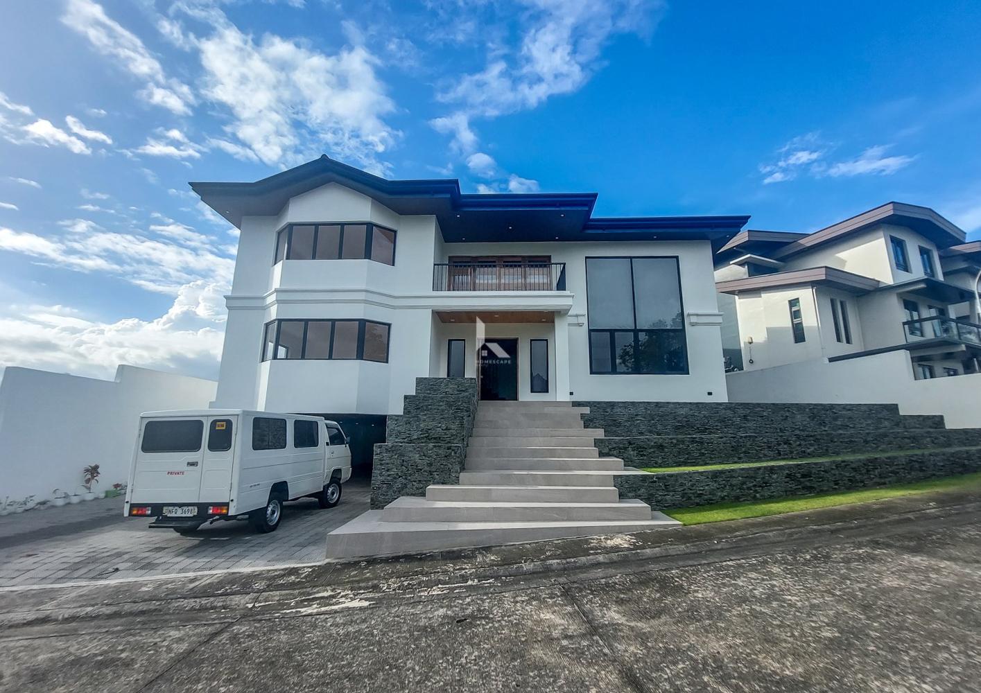 3 Storey House and Lot for Sale in Ayala Southvale Village, Las Pinas City