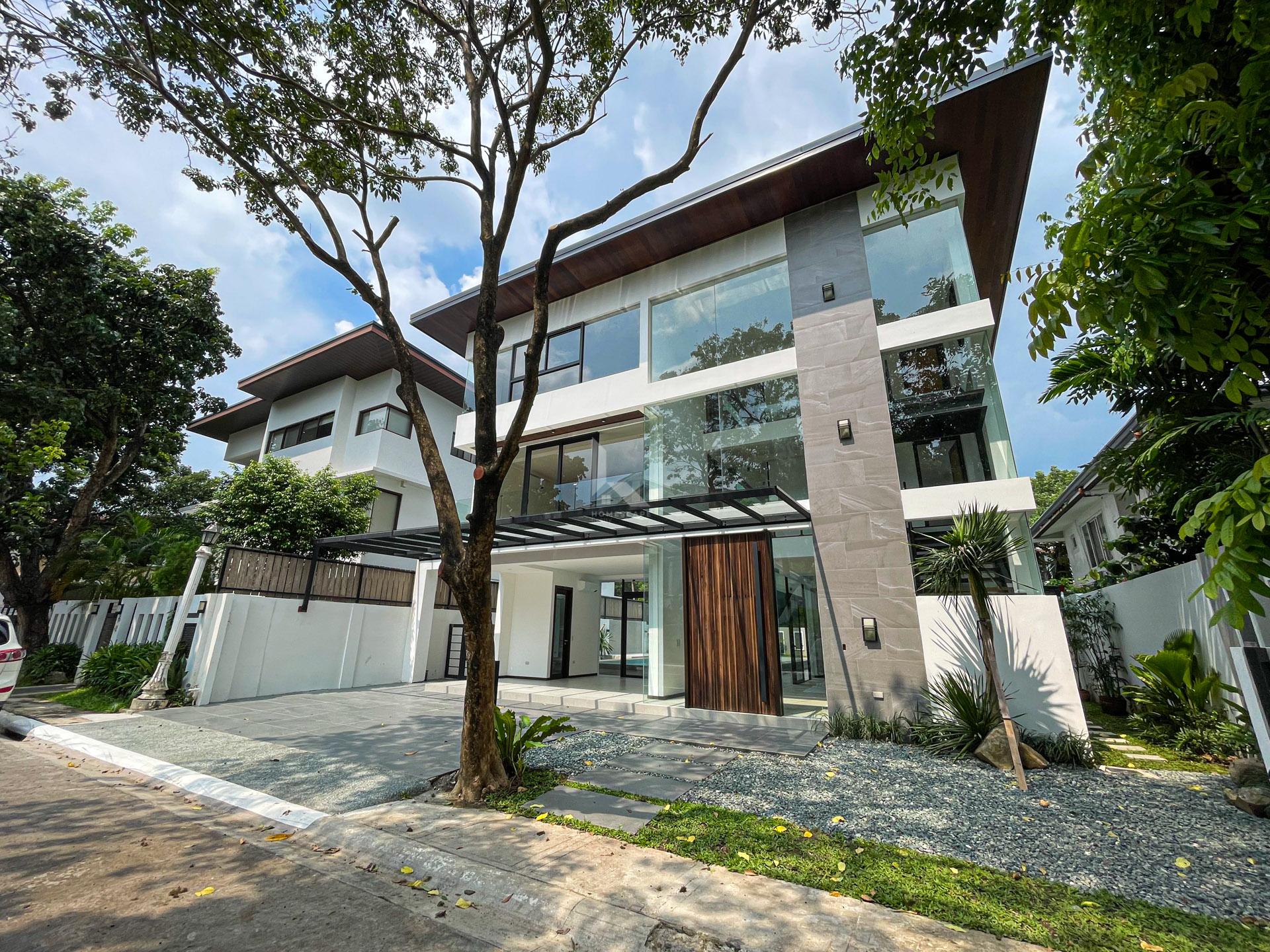 Impressive Brand New 2-Storey House And Lot For Sale In Hillsborough Alabang 