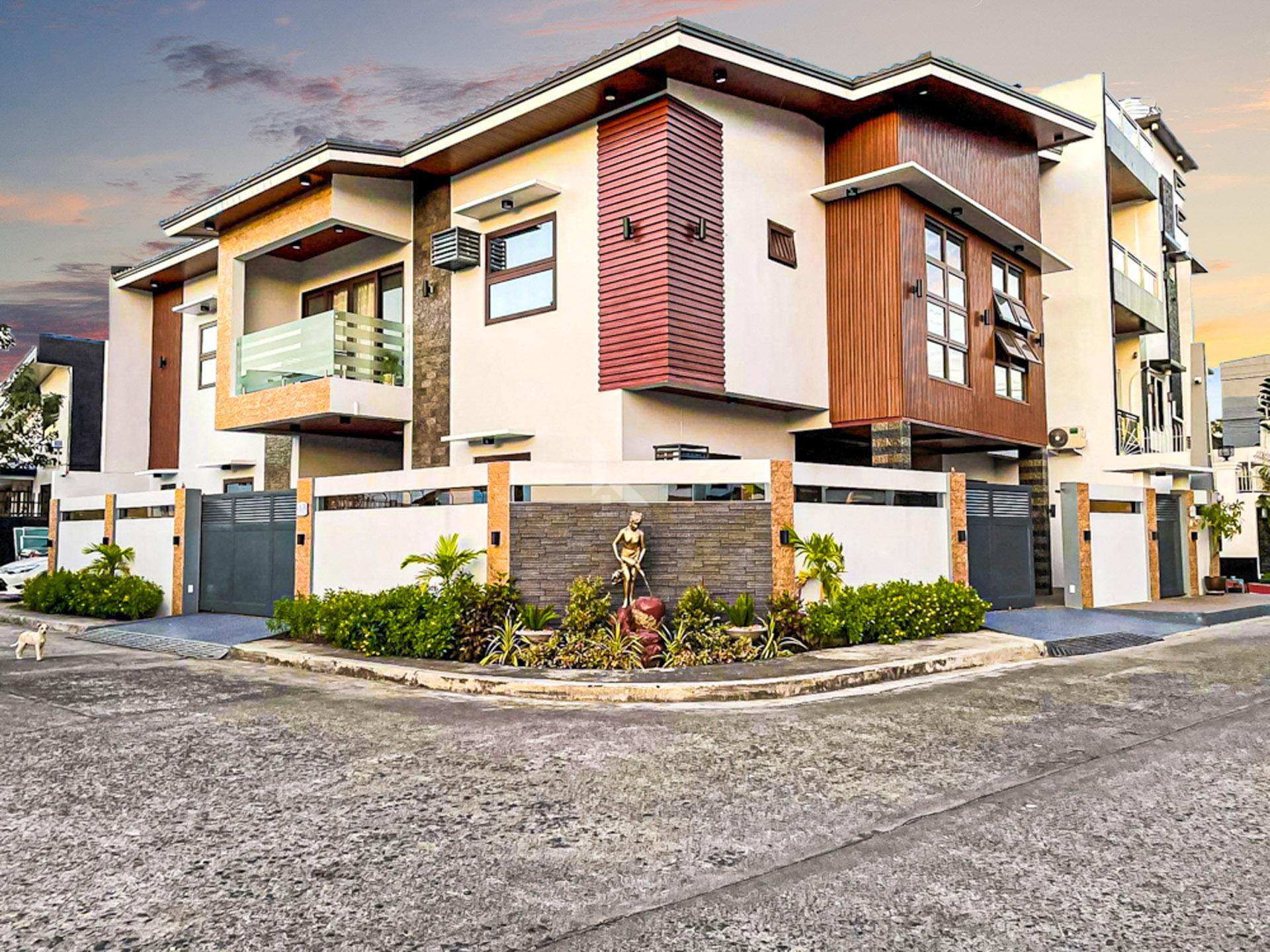 Newly Built Modern Corner House and Lot For Sale in Meadowood Executive Village, Bacoor, Cavite