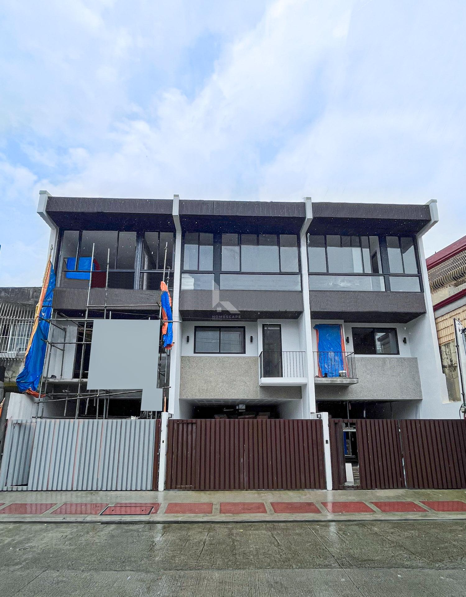 Cozy Modern Townhouse For Sale in Teacher’s Village, Quezon City