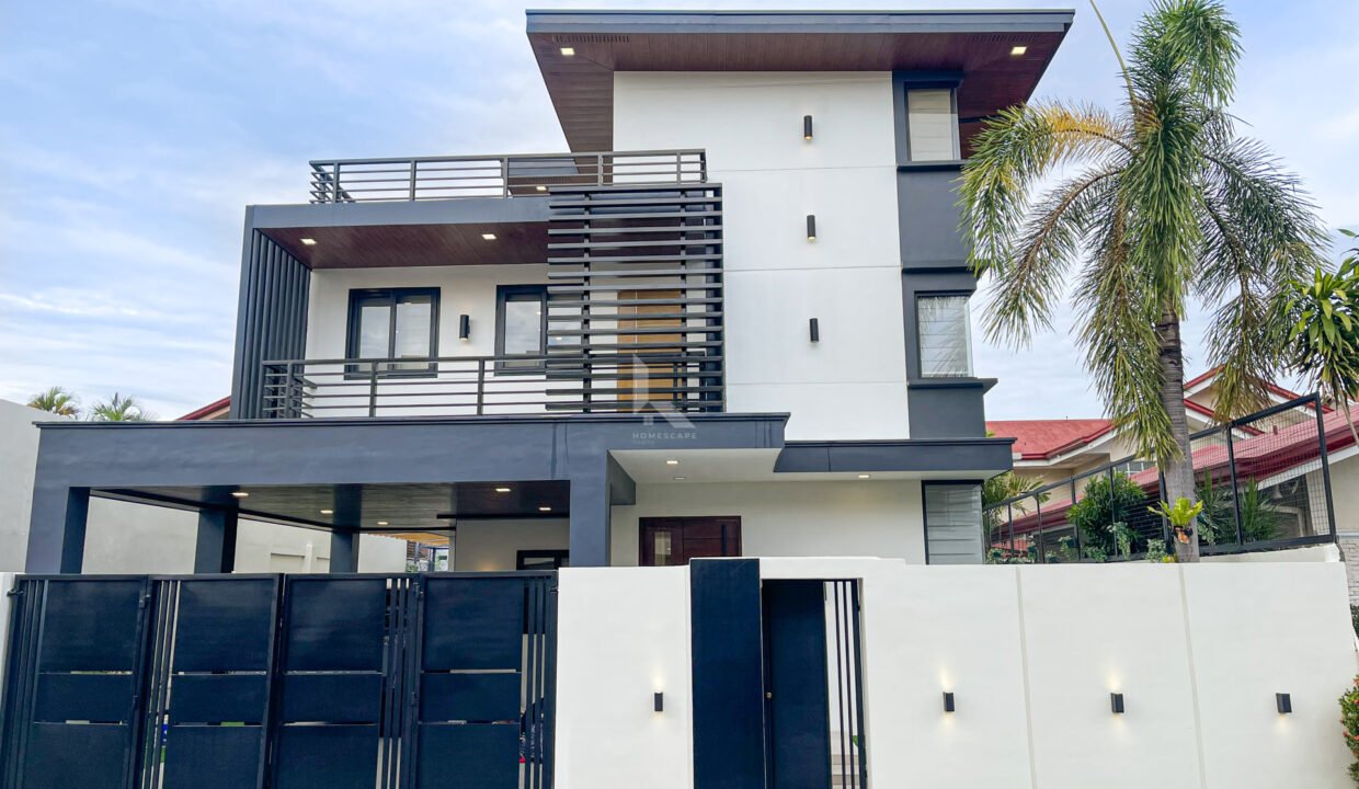 AC6077C2-51CA-4733-8548-982D28A7B64D