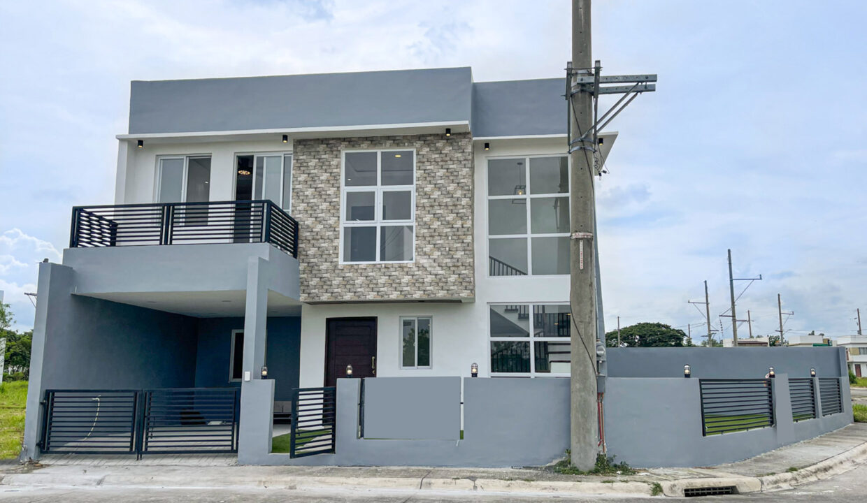 76FCC072-26E9-4125-AB25-8817F7B9C808