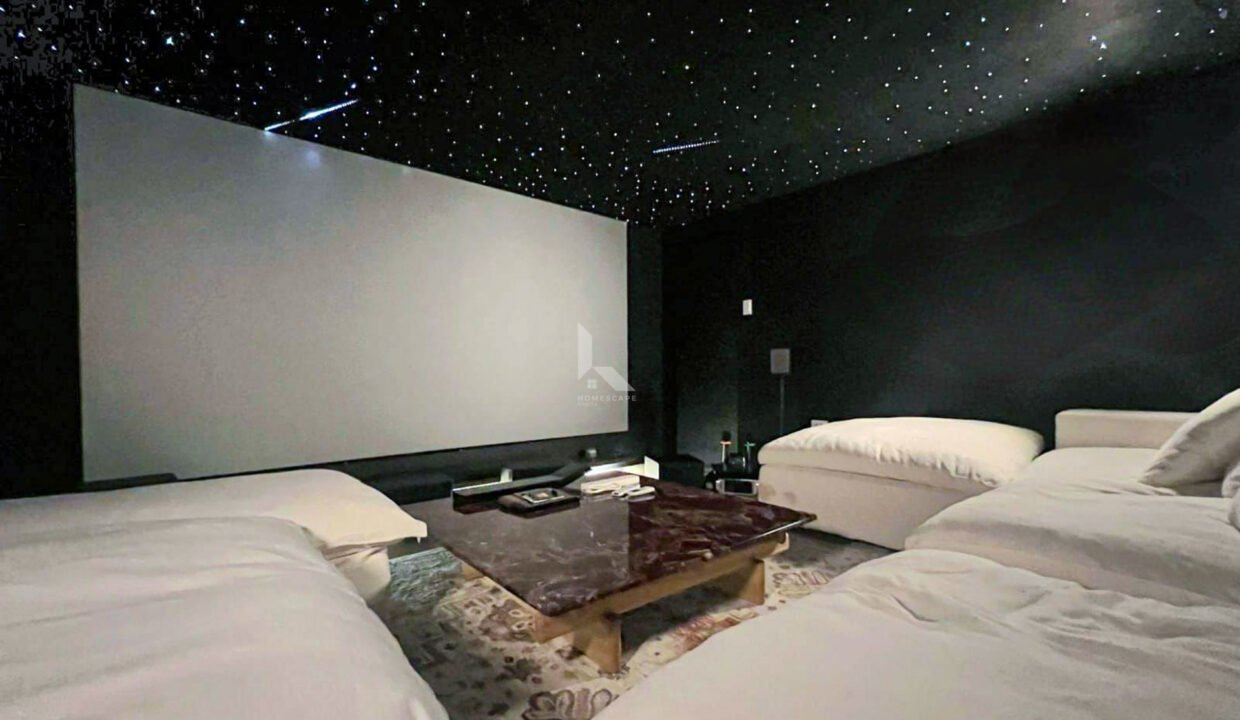 16fd3a26-0e2a-4c5a-b747-bf6ef43e265c