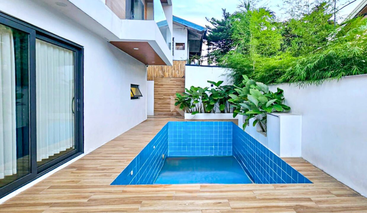 39496562-6eda-4a08-8470-f27cbe6e5d8f