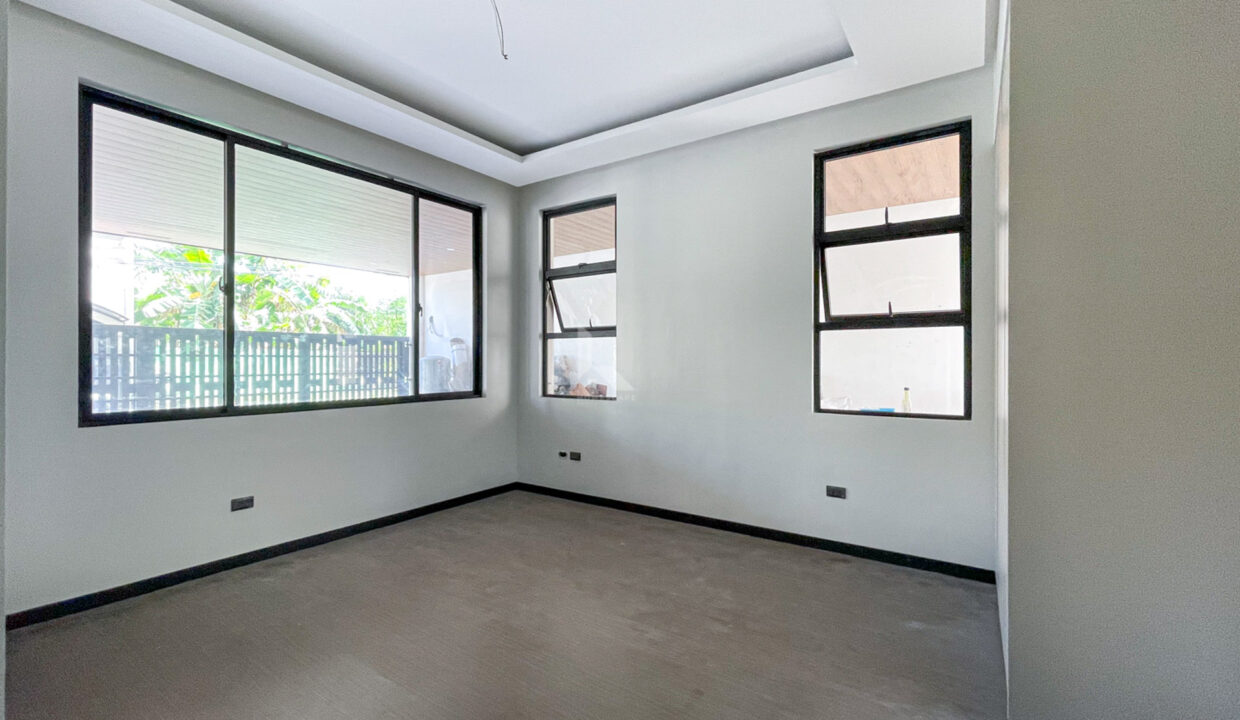 4F7DA1F6-595F-4801-AF98-8F1B696F6C60