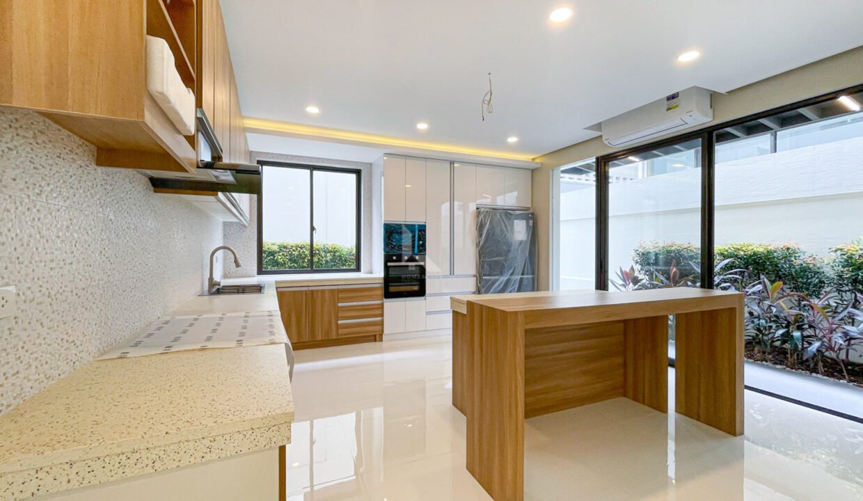 29A99F2C-D1AA-4631-96BA-EB0AF76D2F30