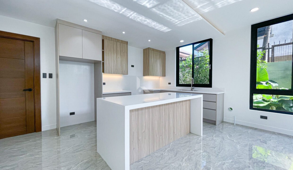 240B1F00-4535-488B-8F19-FFB8069BBC00