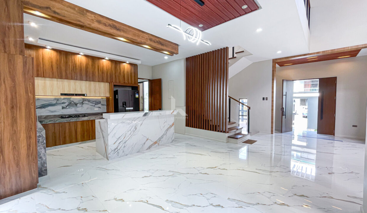 2C4AE06D-FAFE-4685-9690-31059BFE813D