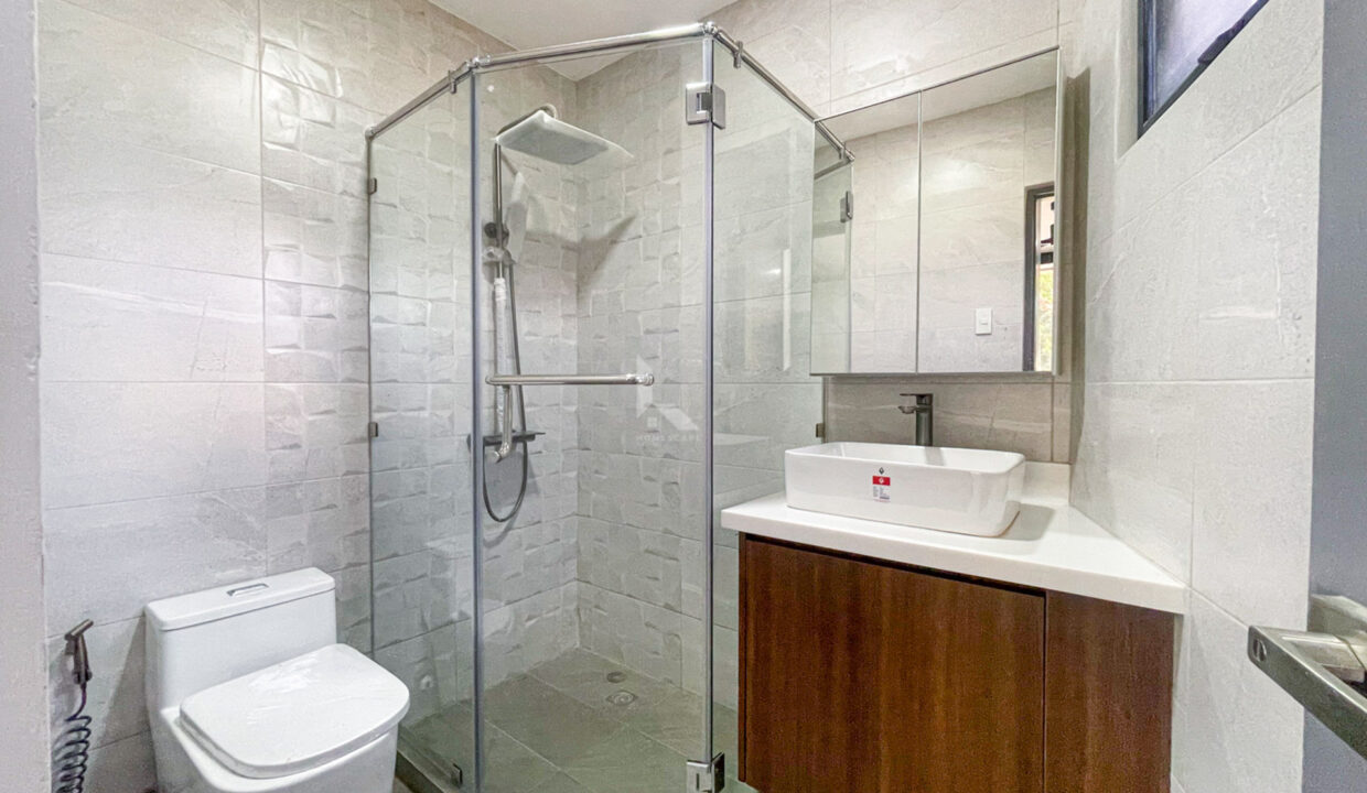 98198D6F-010C-4886-A226-CB406EA044CE