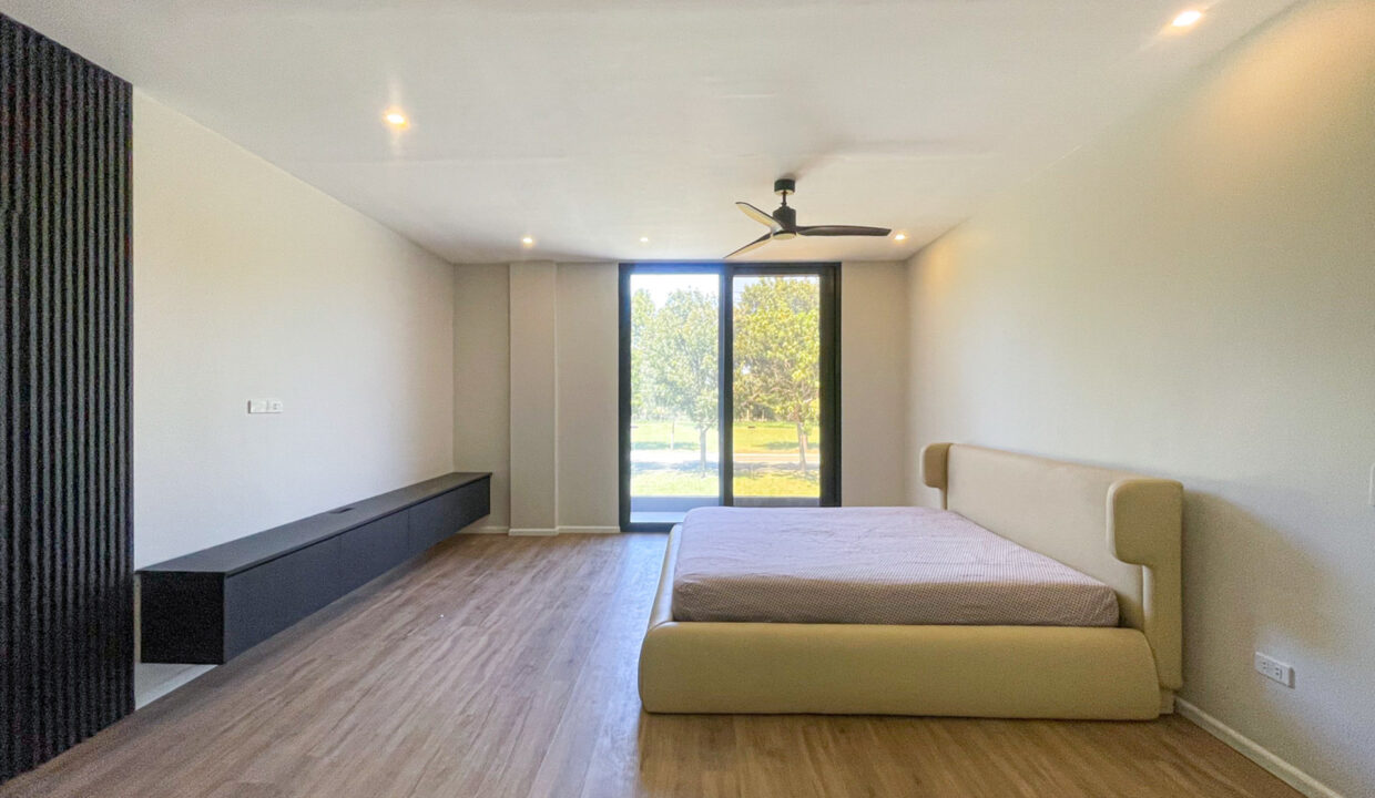 F147BC97-923A-41FF-8AFD-923520277D08