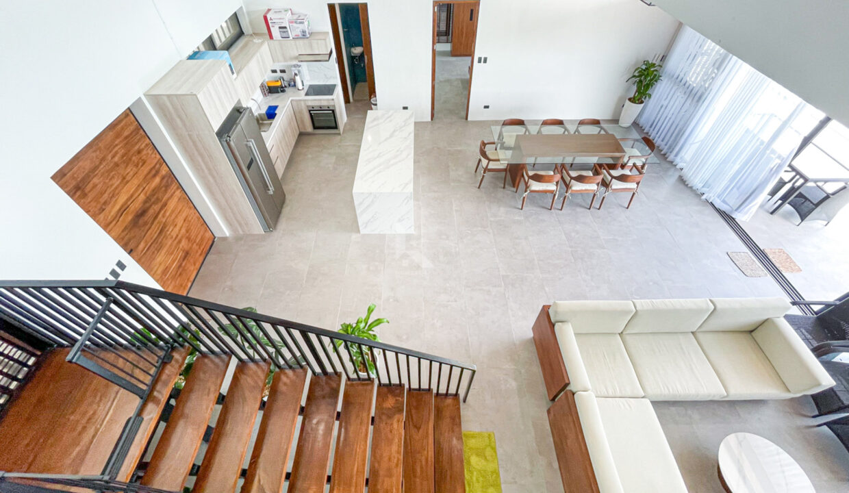 686D74EC-75B5-44EC-A22E-84C812EF7A60