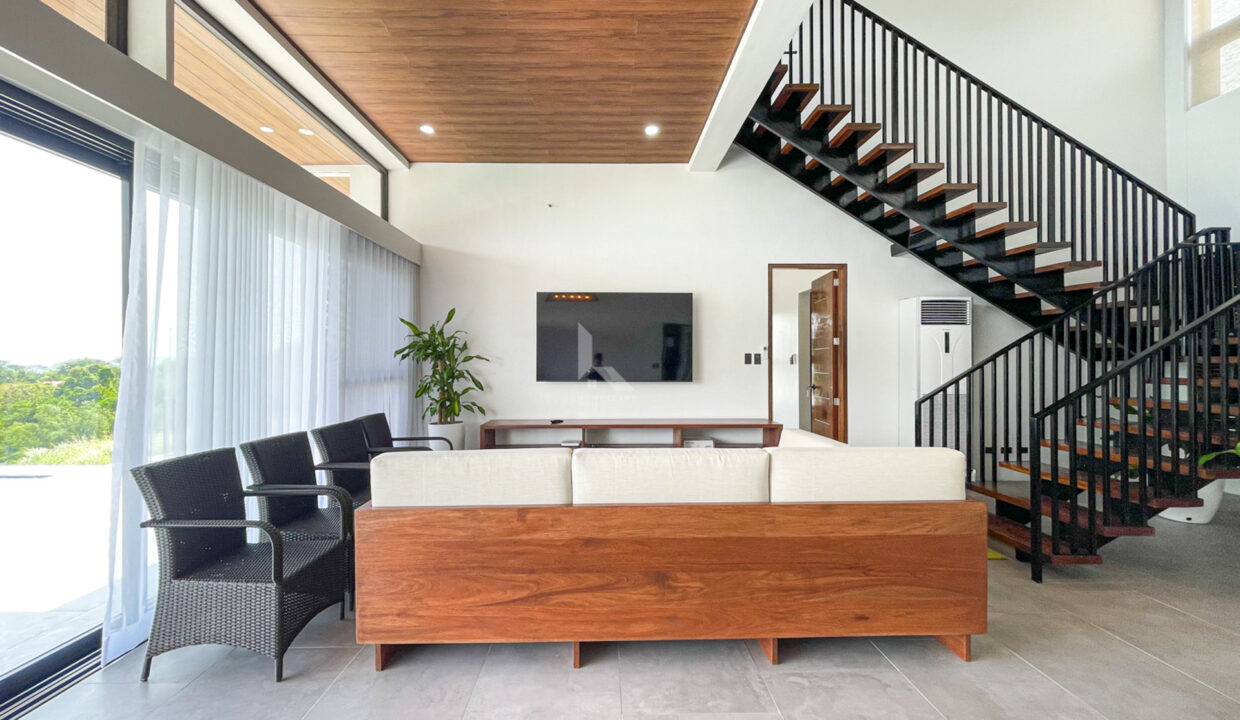 77E4FB17-499D-481B-ACD4-A4DB95706176