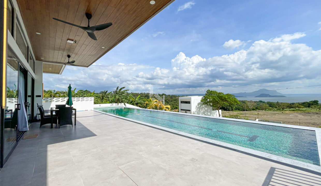 A01F05A7-EE01-4789-AE86-C924FEF39A11