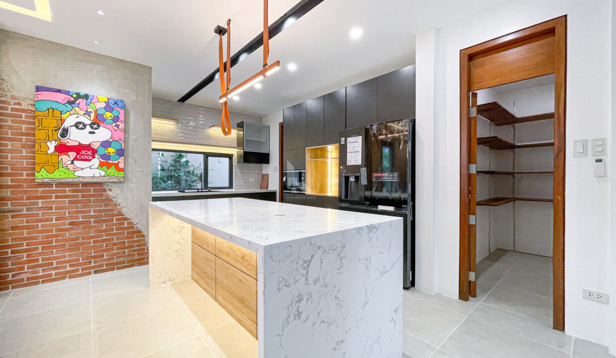 488BAFF9-4CA2-4B74-84E1-11AE9B6107F3