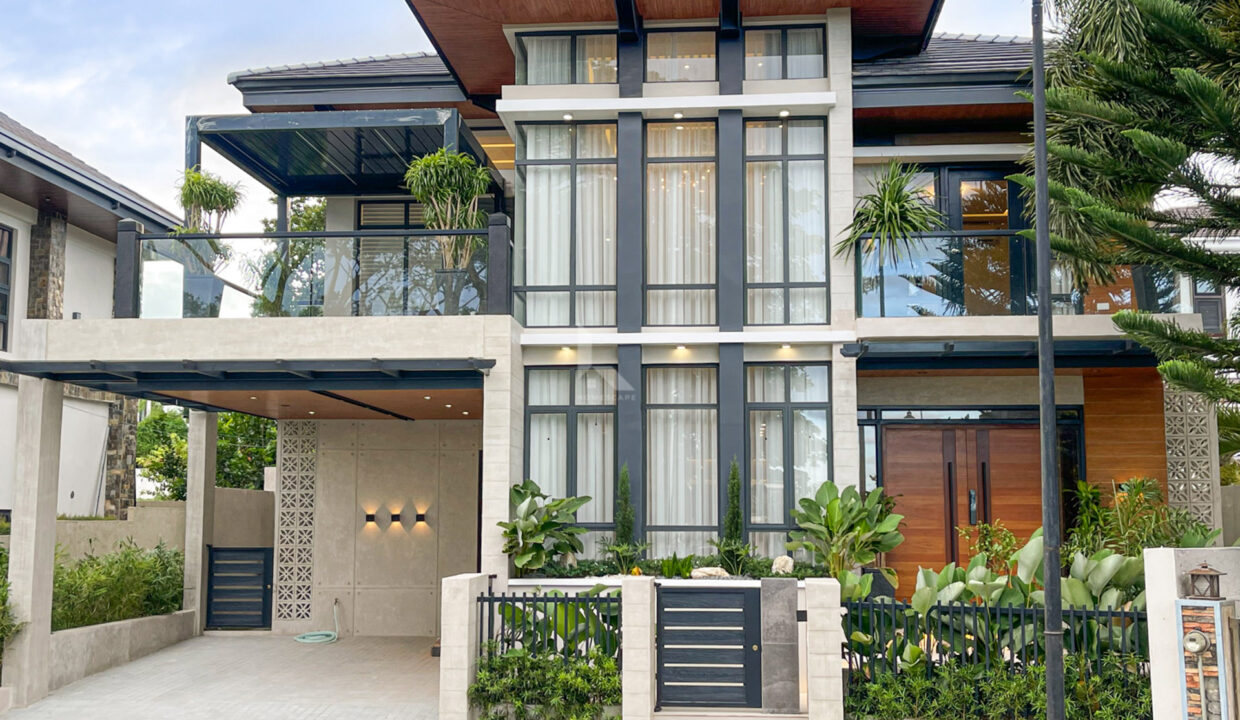 EA4644F3-77C6-4458-B53C-1253BAC6AB02