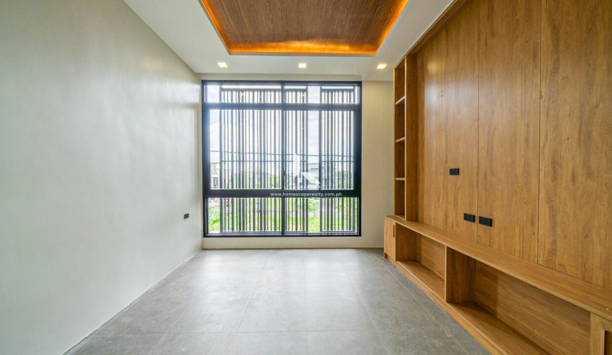 viber_image_2025-10-13_13-31-40-354