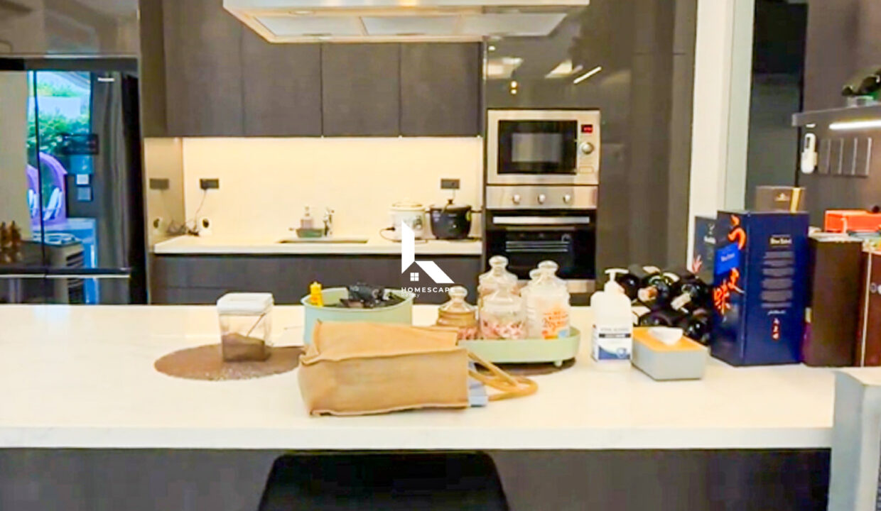 Copy of IG FACADE Post (IG Size) - 11