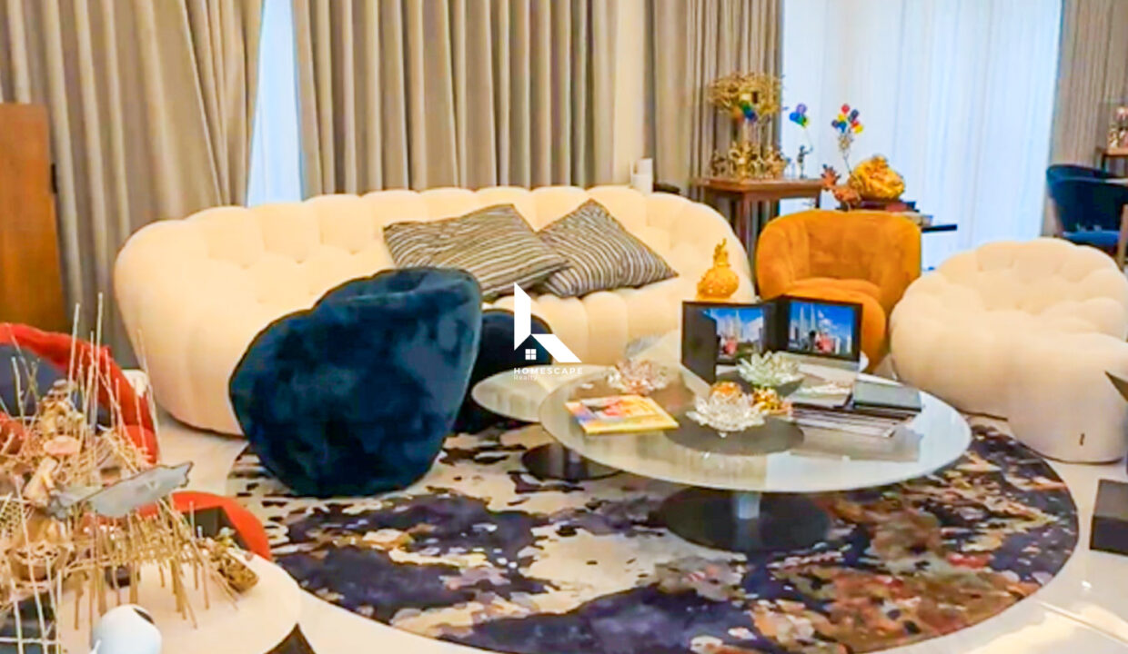 Copy of IG FACADE Post (IG Size) - 13