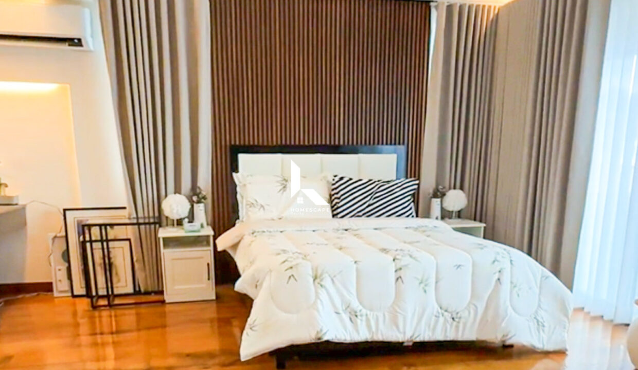 Copy of IG FACADE Post (IG Size) - 4