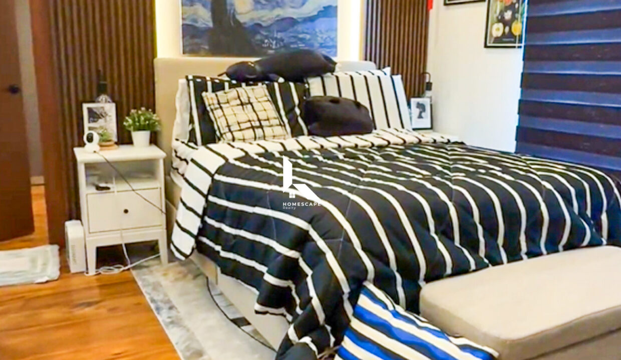 Copy of IG FACADE Post (IG Size) - 8