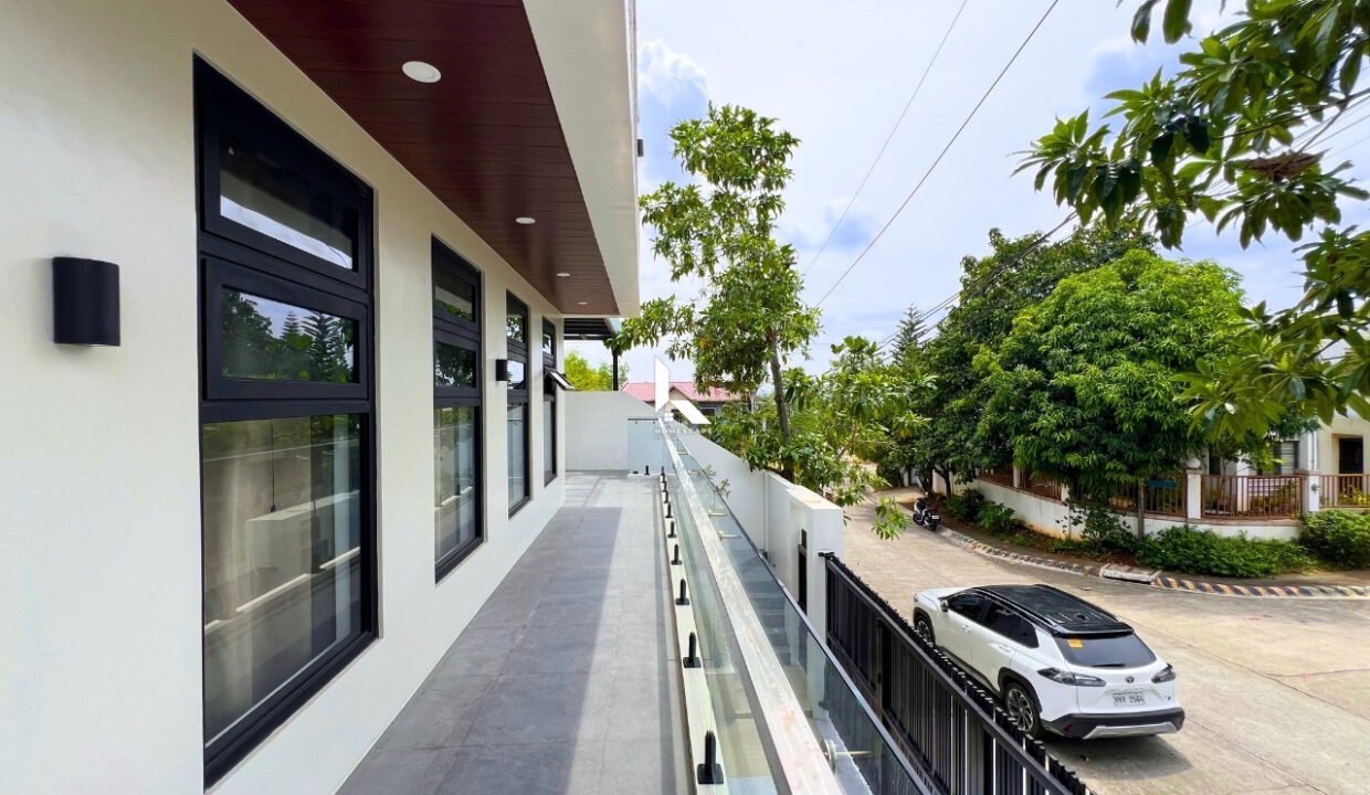 IMG (13)