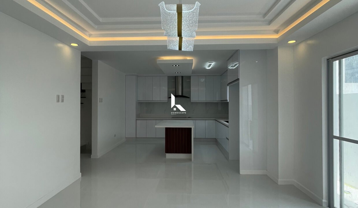 IMG (2)
